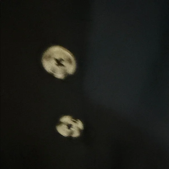 Good Luck Gem Black thin straps button down front pocket on the sides - Picture 5 of 5